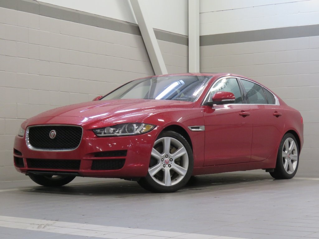 Pre-Owned 2017 Jaguar XE 20d Prestige 4D Sedan In Columbus #JRY83445A ...